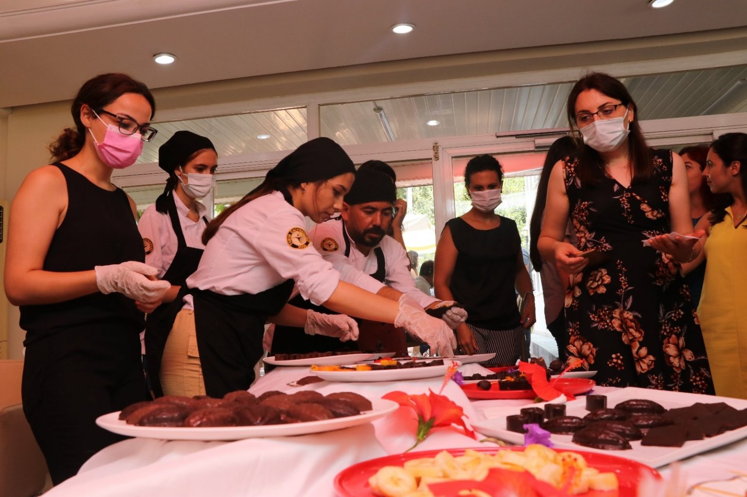 Toros Üniversitesi’nde Dünya Çikolata Günü kutlandı Mersin Bu Son
