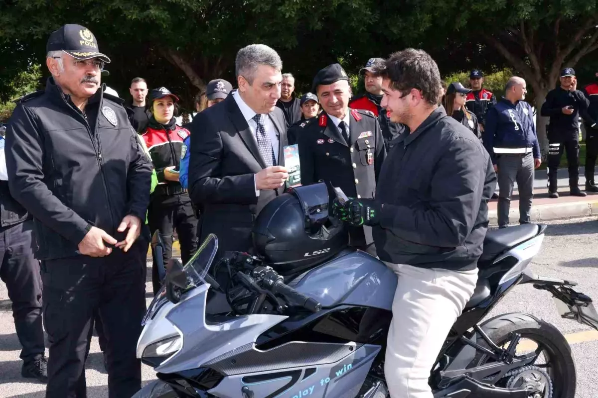 Mersin’de Trafik Güvenliği Uygulamaları Devam Ediyor