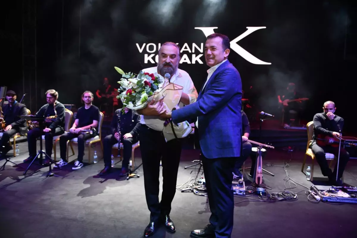 Volkan Konak’ın Adı Mersin’deki Salona Verildi
